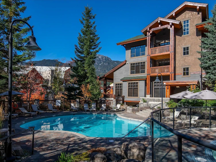 208-2202 Gondola Way, Whistler, BC, V8E 0M7 - 31