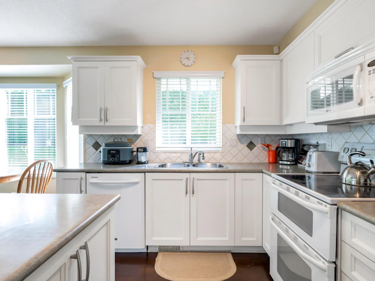 7-6488 168 Street, Surrey, BC, V3S 8Z1 - 12