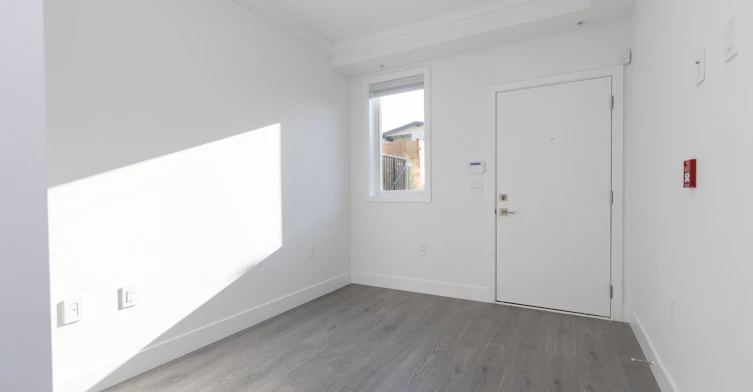 102-2122 E 32 Avenue, Vancouver, BC, V5N 3B9 - 16