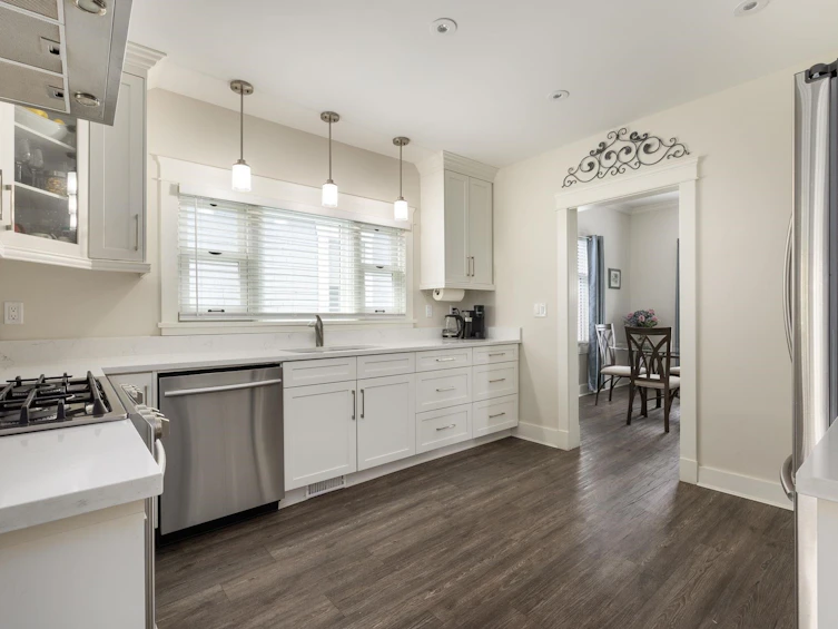 234 Eighth Avenue, New Westminster, BC, V3L 1Y2 - 10