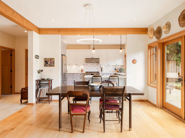 1117 Miller Road, Bowen Island, BC, V0N 1G1 - 8