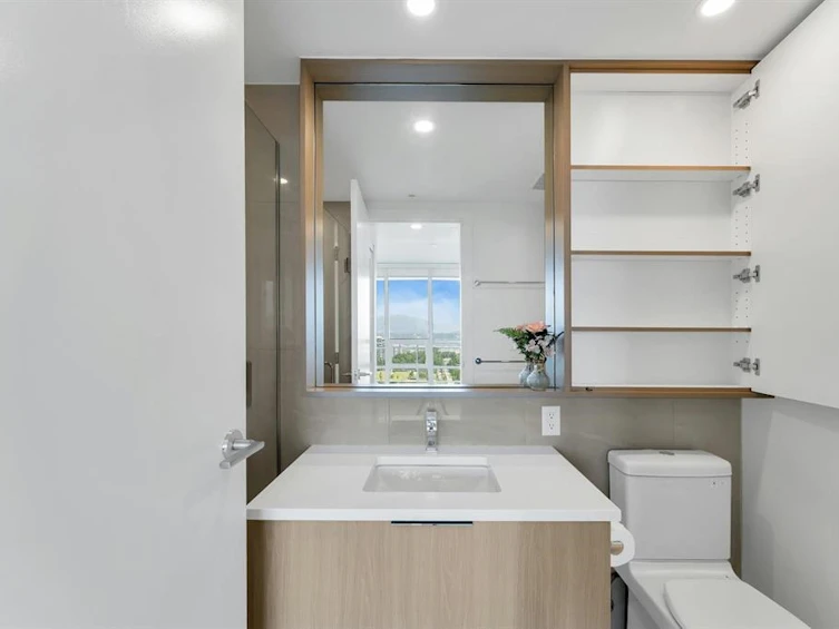 1902-13318 104 Avenue, Surrey, BC, V3T 0R2 - 17