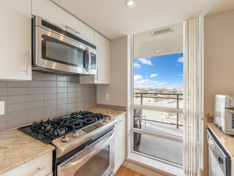 1706-3333 Corvette Way, Richmond, BC, V6X 0E3 - 18