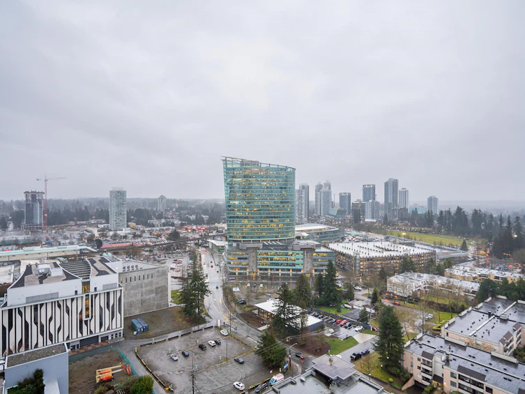 2709-13325 102a Avenue, Surrey, BC, V3T 0J5 - 23