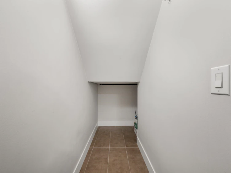 3482 Marine Way, Vancouver, BC, V5S 0H1 - 17