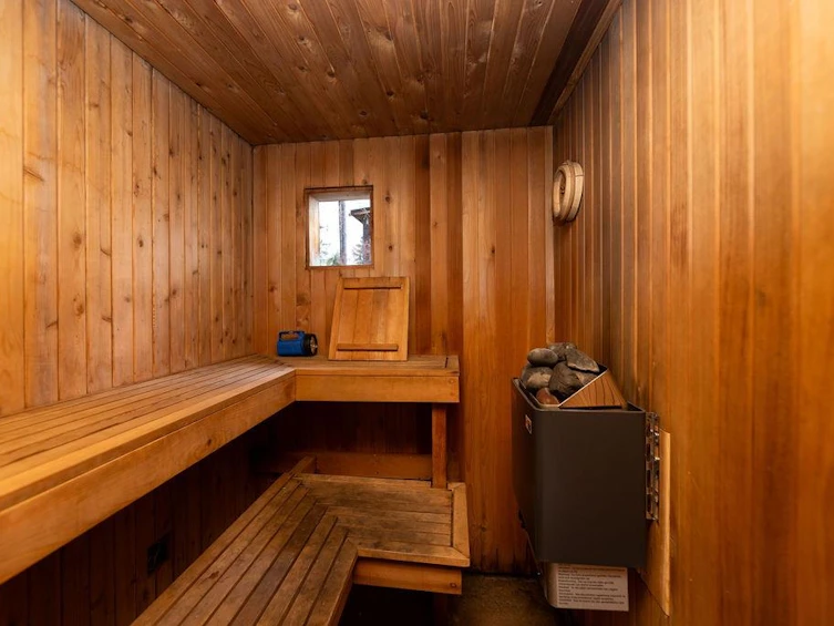 1572 Mountain Road, Gibsons, BC, V0N 1V2 - 29