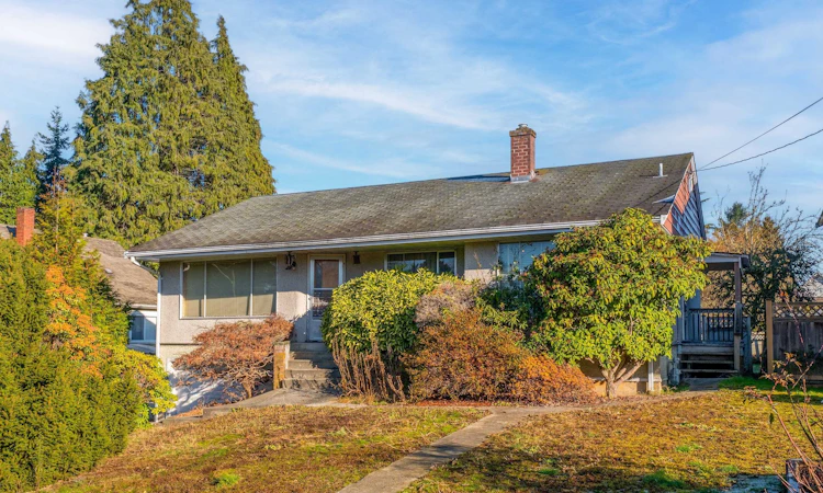 13817 Berg Road