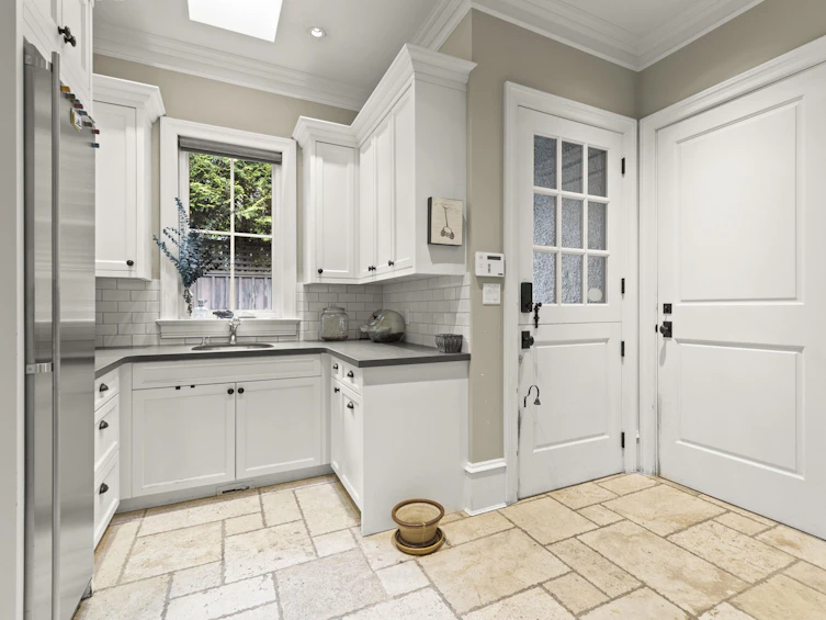 5559 Alma Street, Vancouver, BC, V6N 1Y2 - 9
