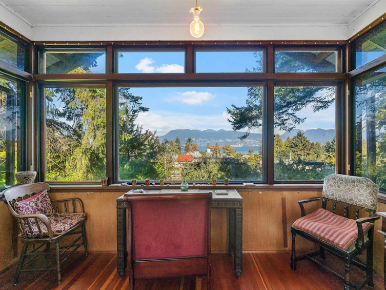 4523 W 1st Avenue, Vancouver, BC, V6R 1H7 - 3
