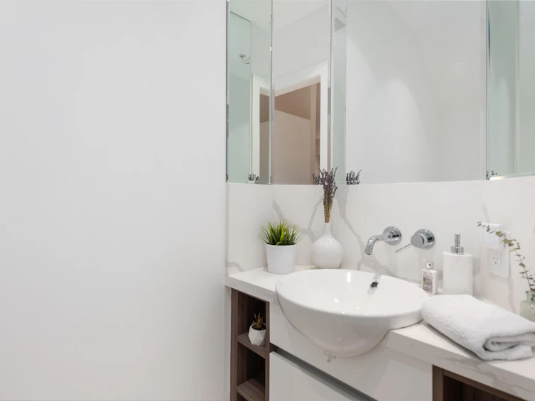 705 Victoria Drive, Vancouver, BC, V5L 4E5 - 14