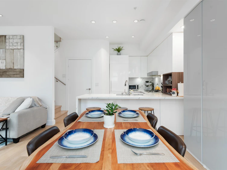 705 Victoria Drive, Vancouver, BC, V5L 4E5 - 9