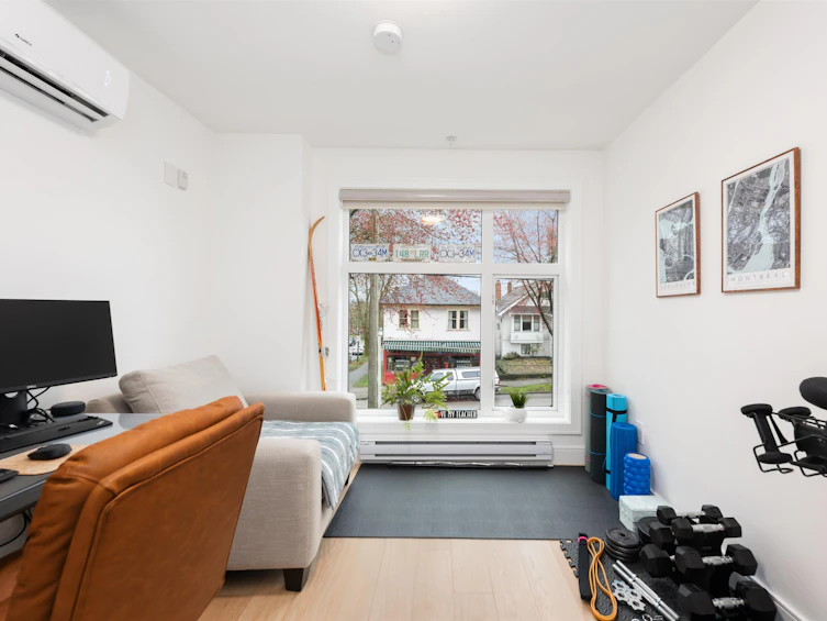 705 Victoria Drive, Vancouver, BC, V5L 4E5 - 23