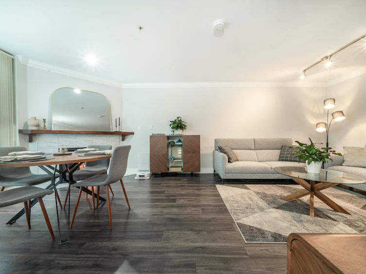 304-7700 Gilbert Road, Richmond, BC, V7C 3W2 - 5