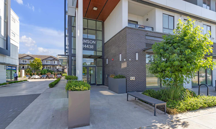 405-14438 72 Avenue