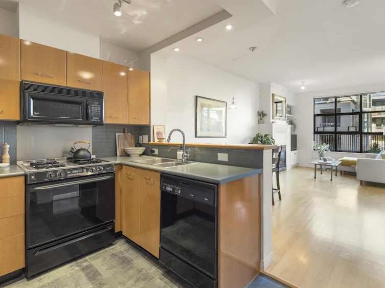 314-2268 Redbud Lane, Vancouver, BC, V6K 4S6 - 17