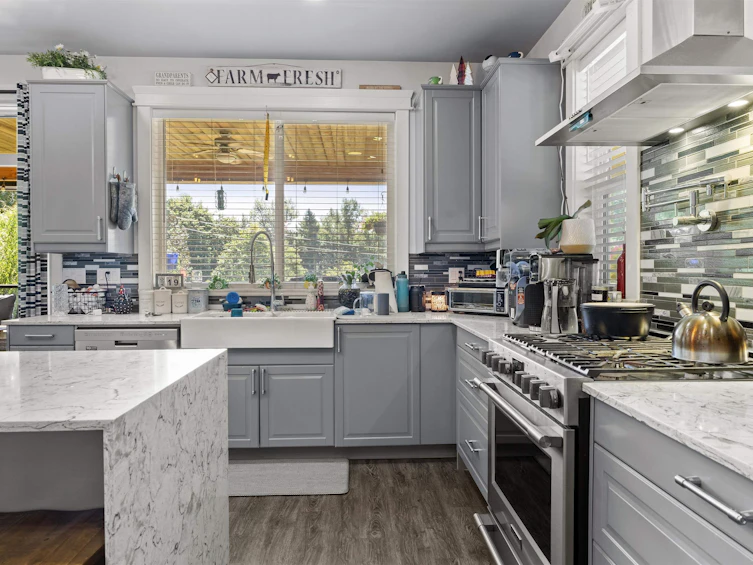 30957 Gunn Avenue, Mission, BC, V4S 1H2 - 10