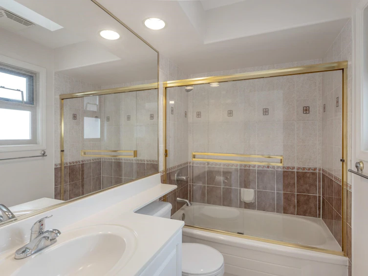 8468 Osler Street, Vancouver, BC, V6P 4E4 - 18