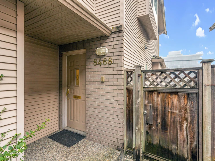 8468 Osler Street, Vancouver, BC, V6P 4E4 - 30
