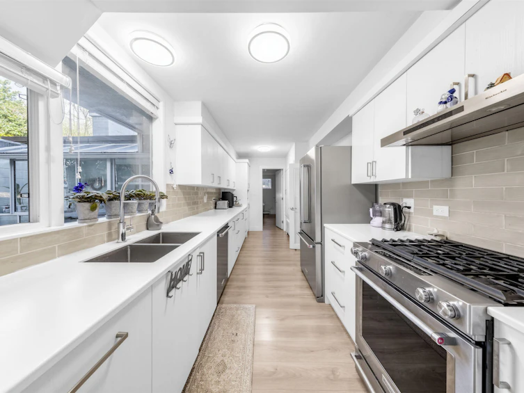 1555 Lawson Avenue, West Vancouver, BC, V7V 2C8 - 10