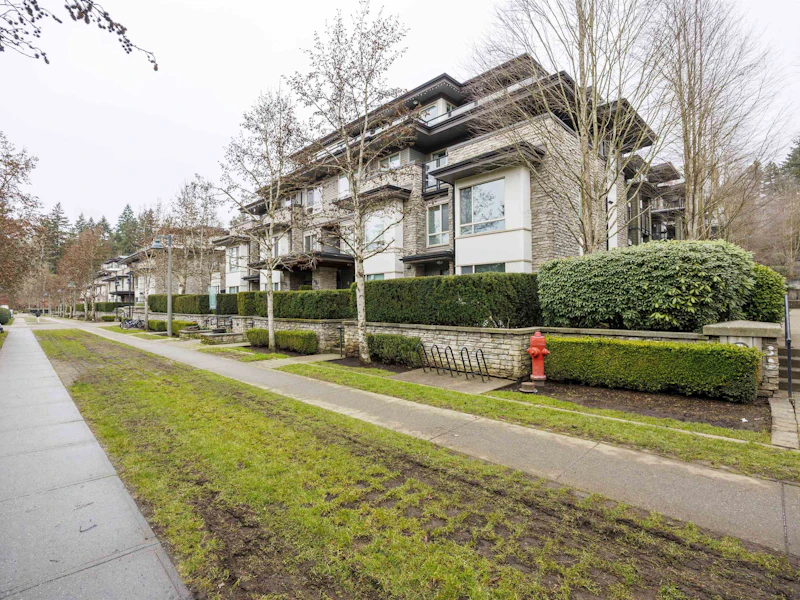 210 - 7478 Byrnepark Walk, Burnaby BC V3N 0B5