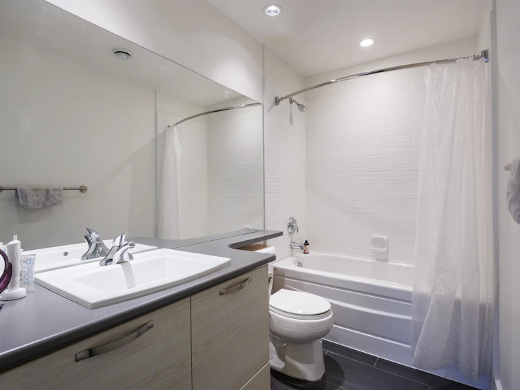 210-7478 Byrne Park Walk, Burnaby, BC, V3N 0B5 - 11