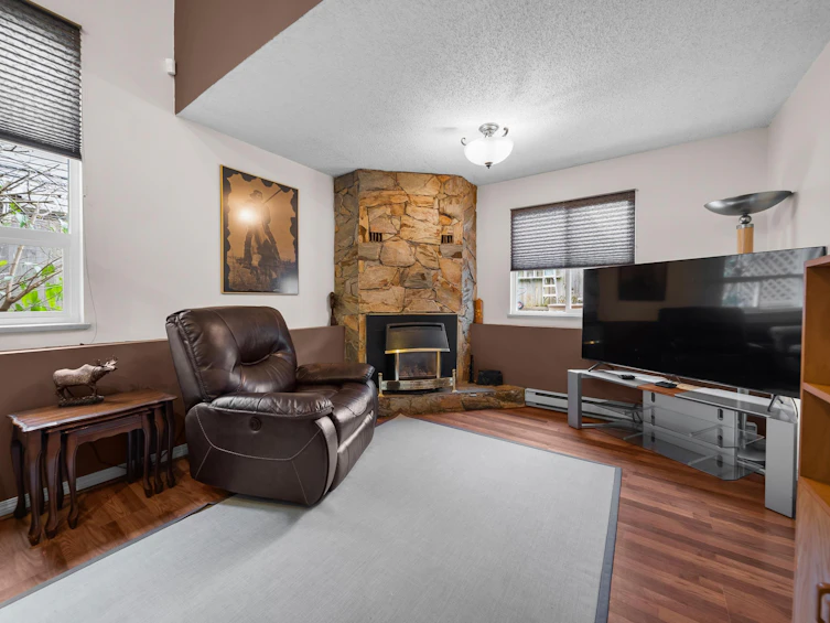 8153 122a Street, Surrey, BC, V3W 7G3 - 18