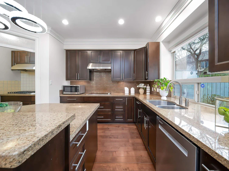 3322 Point Avenue, Richmond, BC, V7C 5W8 - 12