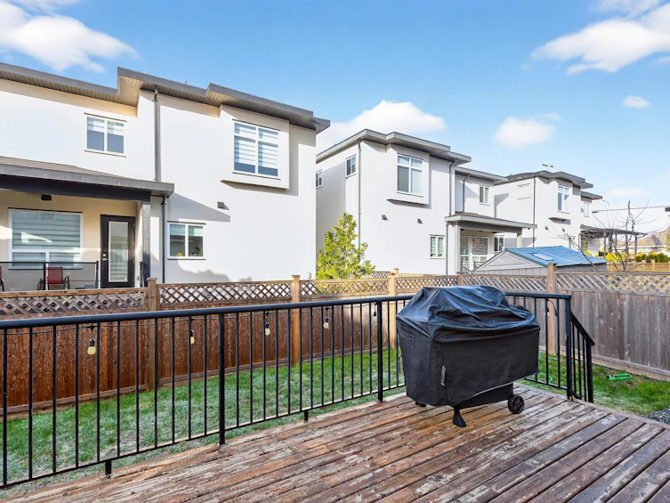 2363 157a Street, Surrey, BC, V4A 9Y4 - 30