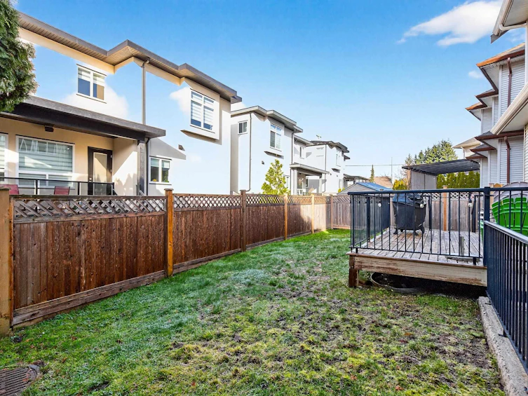 2363 157a Street, Surrey, BC, V4A 9Y4 - 33