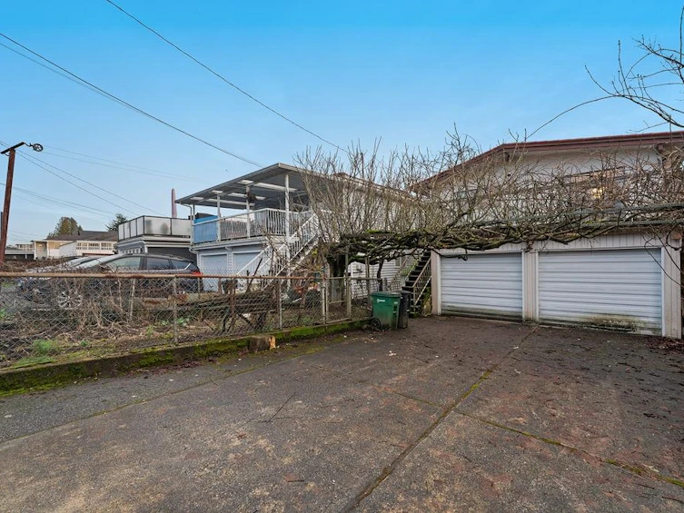 4581 Union Street, Burnaby, BC, V5C 2X9 - 33