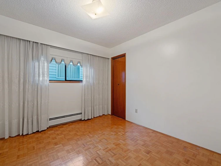 4581 Union Street, Burnaby, BC, V5C 2X9 - 16