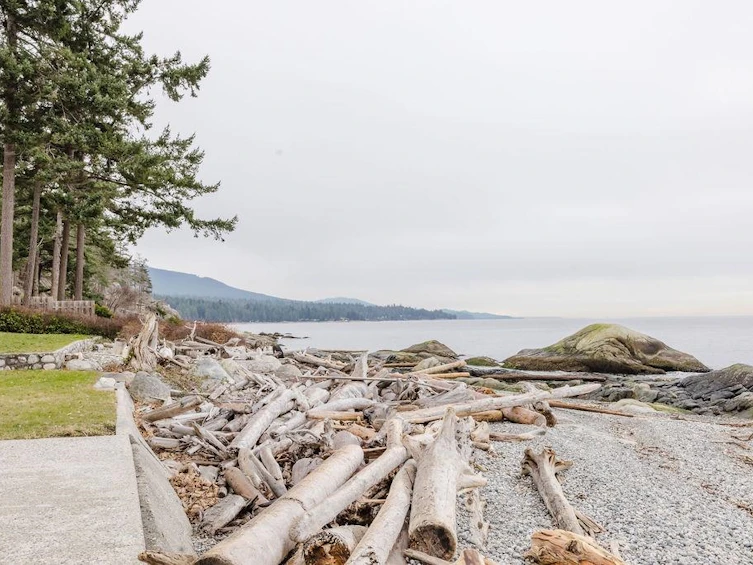 1537 Mccullough Road, Sechelt, BC, V7Z 0A5 - 35
