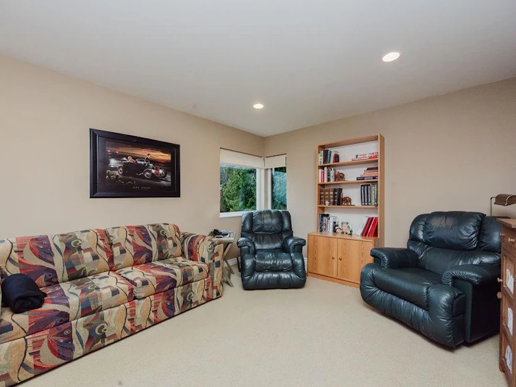 1537 Mccullough Road, Sechelt, BC, V7Z 0A5 - 30