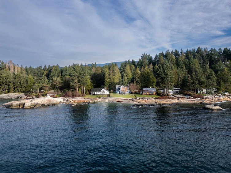 1537 Mccullough Road, Sechelt, BC, V7Z 0A5 - 7