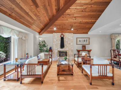 11681 Summit Crescent - 4