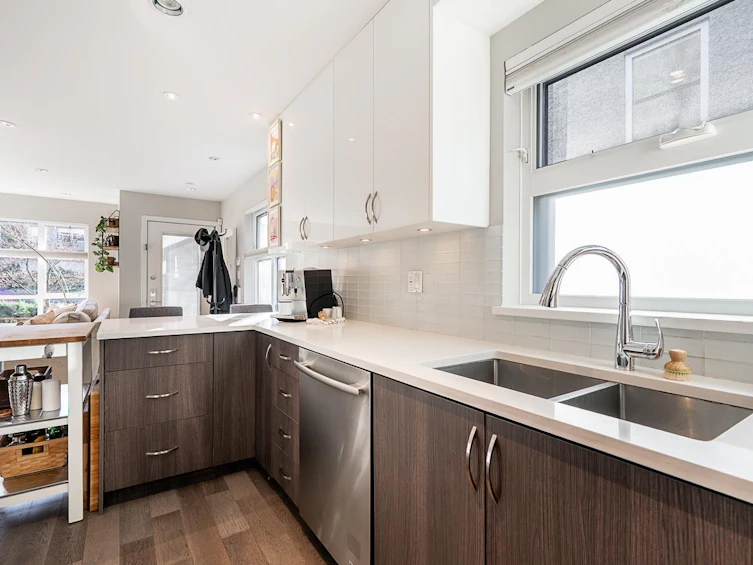 1865 Adanac Street, Vancouver, BC, V5L 2E1 - 8