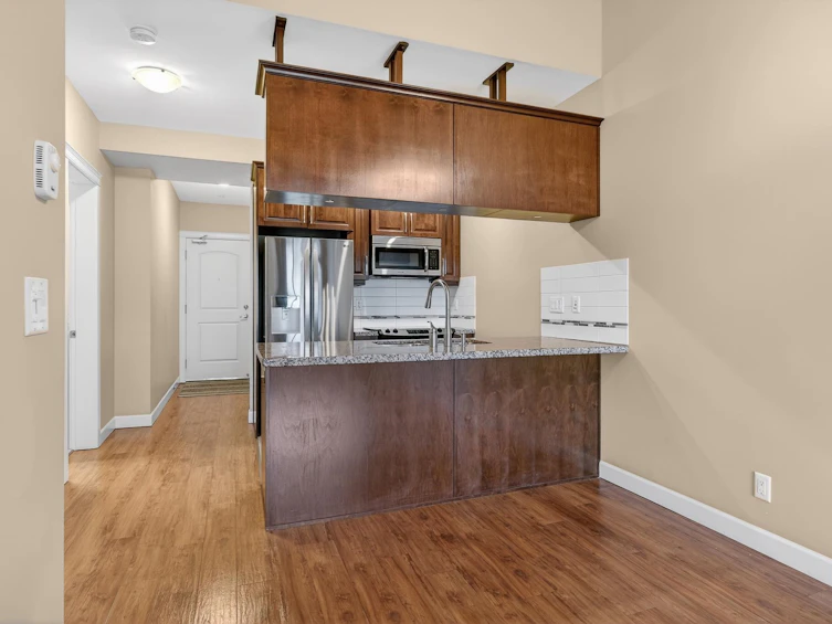 581-8288 207a Street, Langley, BC, V2Y 0L2 - 11