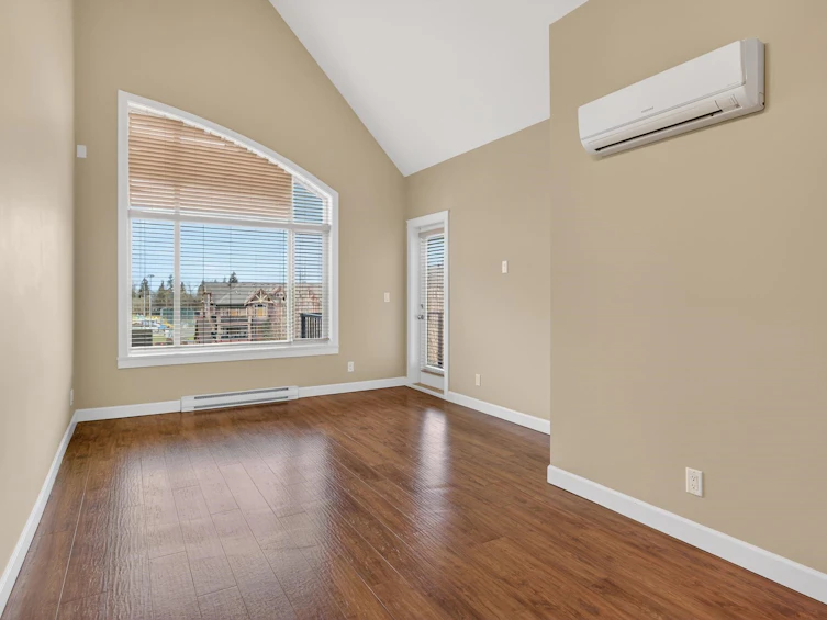 581-8288 207a Street, Langley, BC, V2Y 0L2 - 5