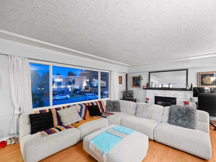 3949 Sefton Street, Port Coquitlam, BC, V3B 3S2 - 14