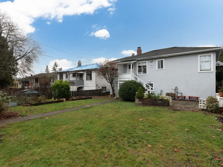21 E 41st Avenue, Vancouver, BC, V5W 1N4 - 6