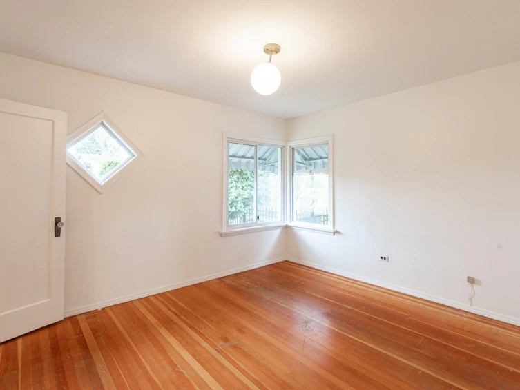 21 E 41st Avenue, Vancouver, BC, V5W 1N4 - 14