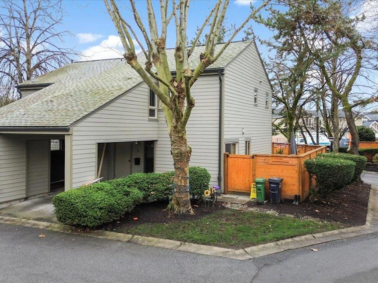 1-6871 Francis Road, Richmond, BC, V7C 4S9