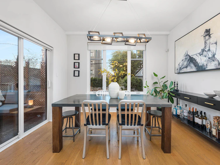 323 E 7th Avenue, Vancouver, BC, V5T 1M9 - 5