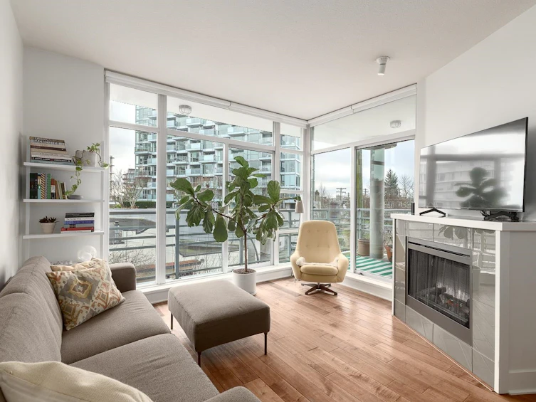 412-298 E 11th Avenue, Vancouver, BC, V5T 2C3 - 2