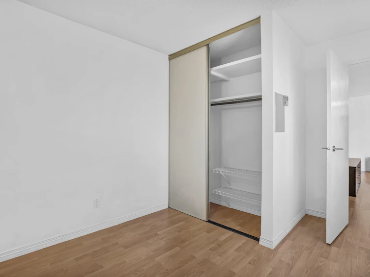 303-975 E Broadway, Vancouver, BC, V5T 1Y3 - 19