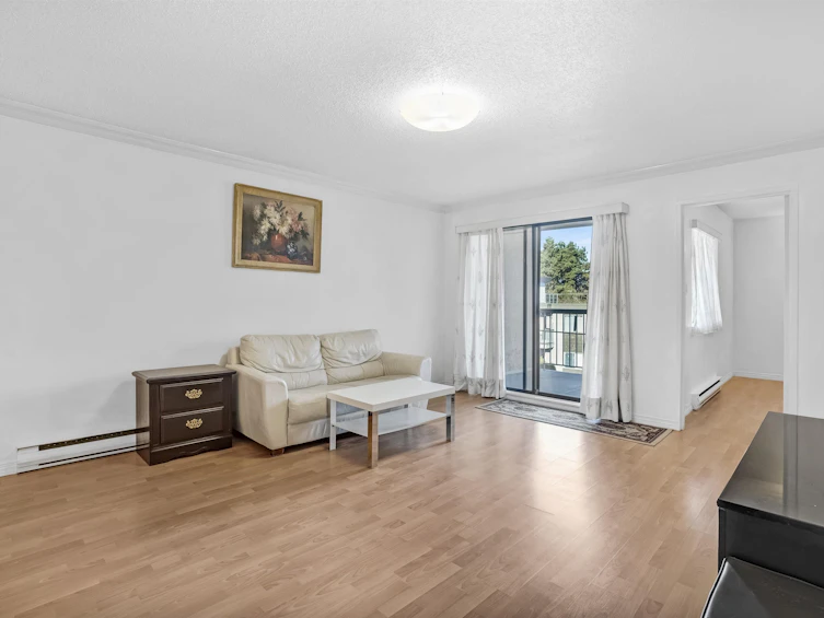 303-975 E Broadway, Vancouver, BC, V5T 1Y3 - 11