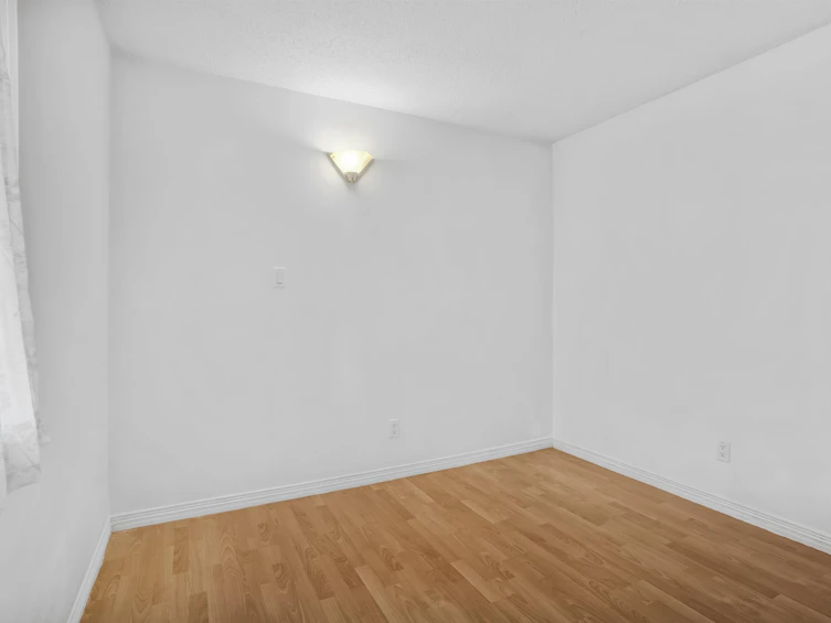 303-975 E Broadway, Vancouver, BC, V5T 1Y3 - 20