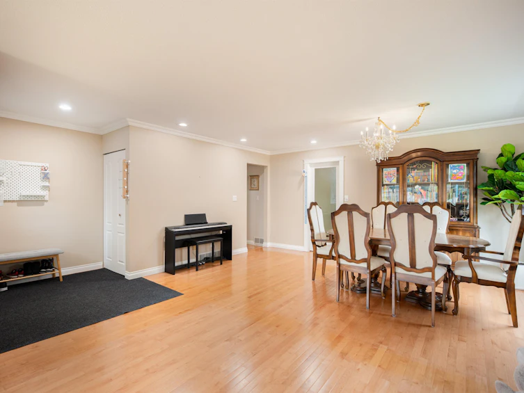8489 154a Street, Surrey, BC, V3S 6H5 - 10