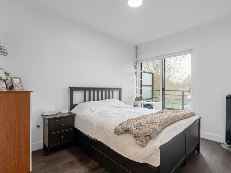 405-2666 Duke Street, Vancouver, BC, V5R 4S9 - 13