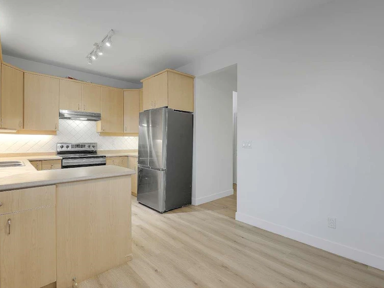 6626 Hampton Boulevard, Surrey, BC, V3W 1N2 - 23